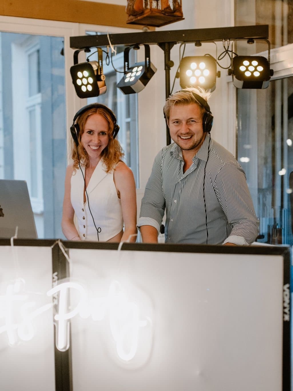 DJ Dennis & Mira – Inhaber · DJ & Technische Leitung bei MDZ Sounds
