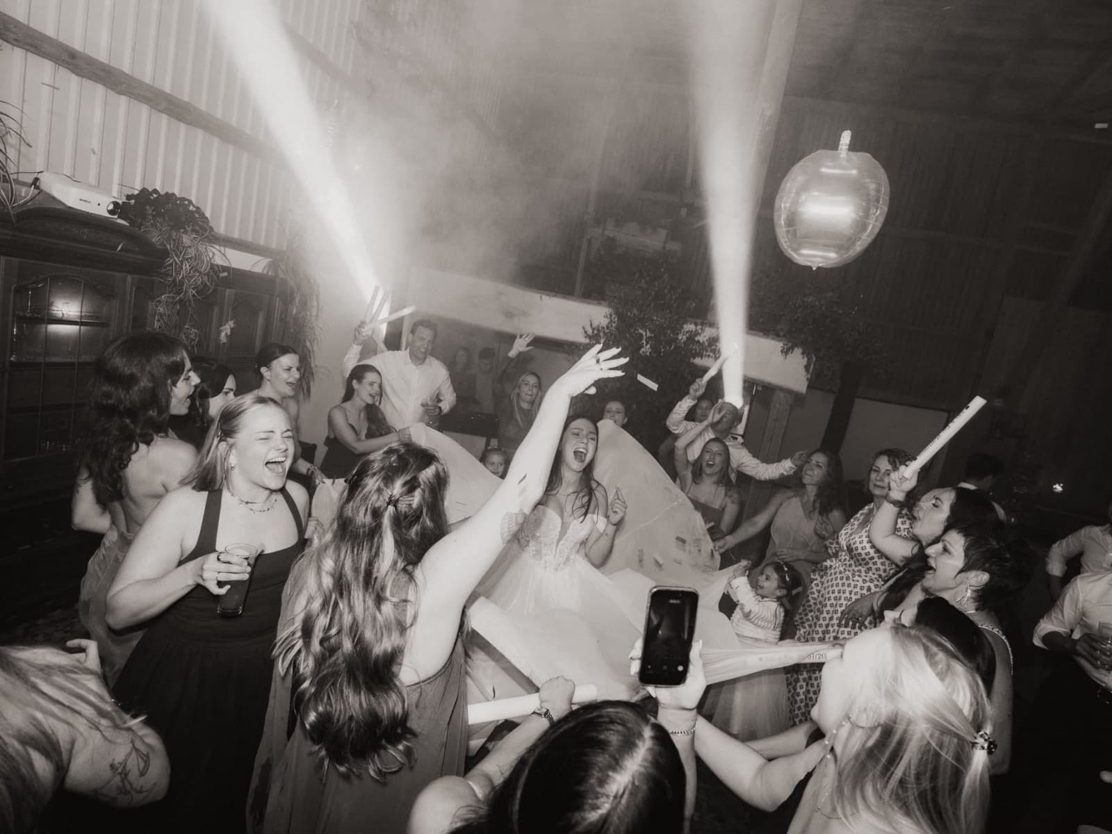 DJ Dennis & Mira – foto 4