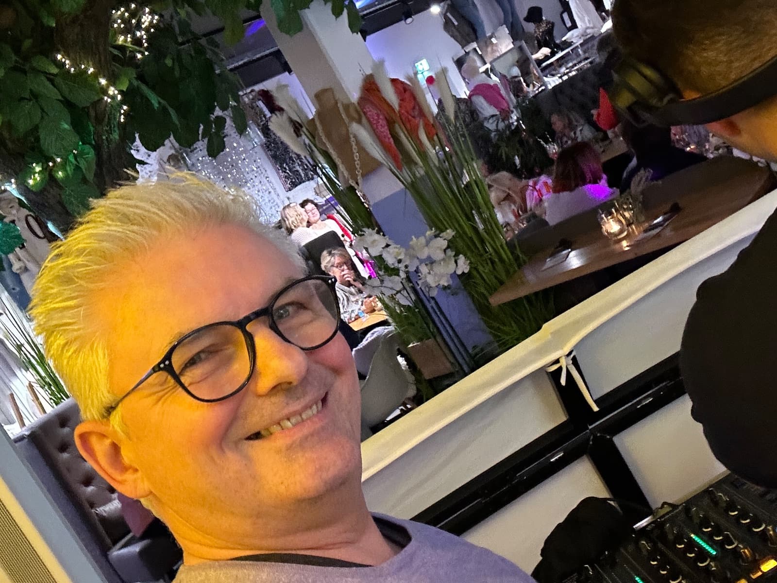 DJ Volker Scheel (PartySan) – am pult