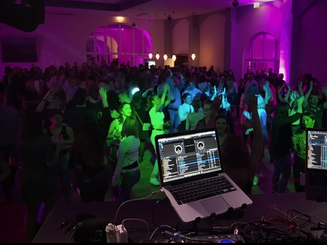 DJ Marcial – stimmung